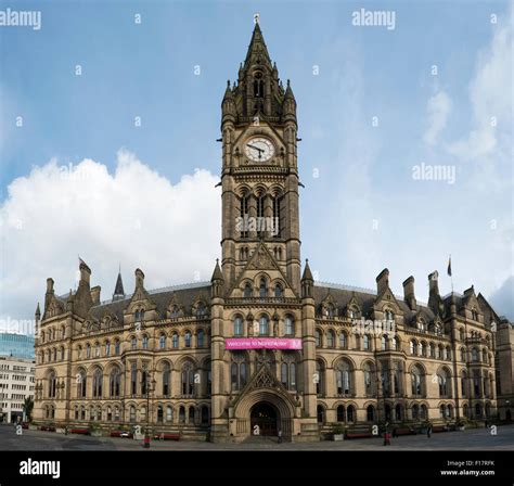 Panoramic View Of Manchester Town Hall Stock Photo Alamy