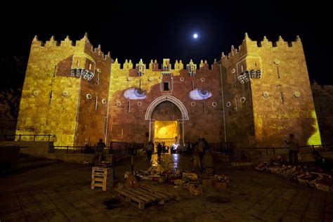 Lights On Damascus Gate Illuminates Jerusalem Night Nbc News