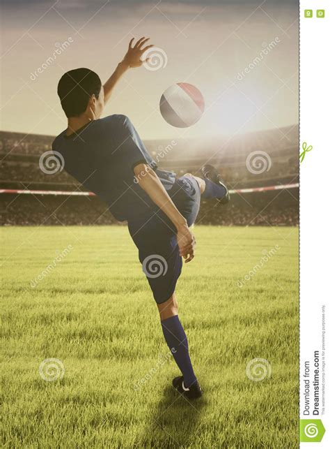 Soccer Player Playing A Ball At Field Stock Image Image Of Arena