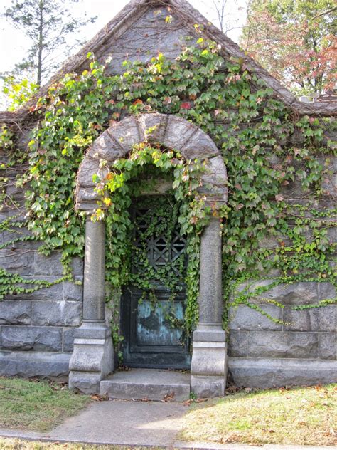 Outta The Way Sleepy Hollow Cemetery In New York