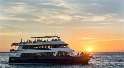 Sunset Dinner Cruise With Sparkling For 2