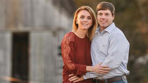 Mississippi Governors Candidate Says He Respects Wife Too Much To Campaign Alone With Female