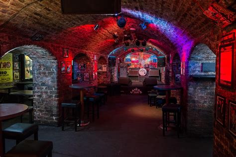 The Cavern Club An Independent Business That Changed The World
