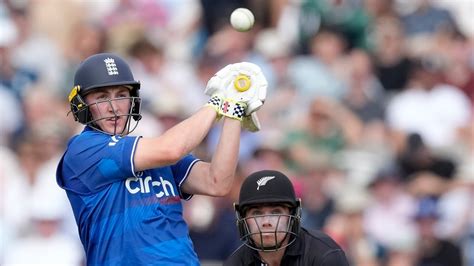 İngiltere Jason Royu çıkardı Kriket Dünya Kupası Kadrosuna Harry Brooku Seçti Kriket