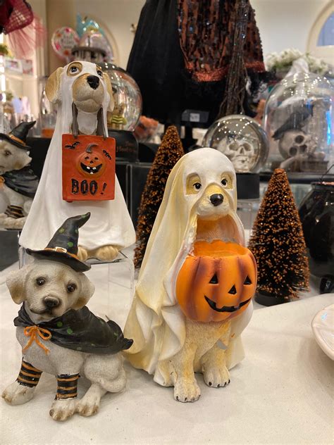 Huntington library gift shop has museum quality kind of merch for the halloween holiday. Huntington Gift Shop | Huntington Hospital