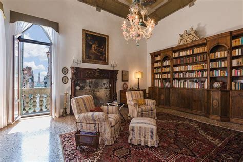 Luxury Vacation Rentals Italy Brunelleschi Apartment Truly Venice