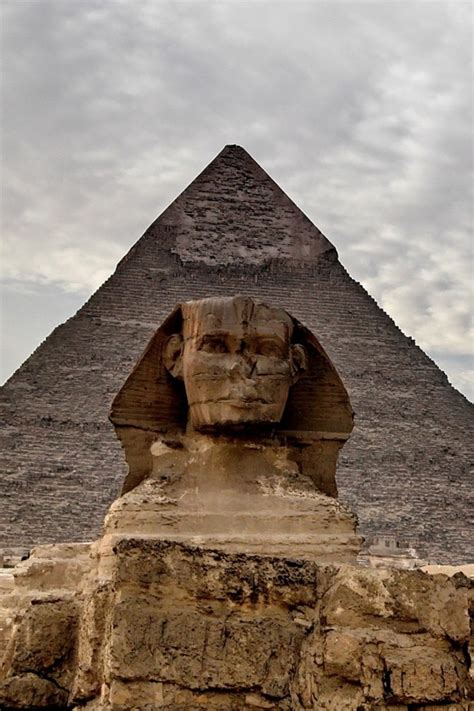 Great Sphinx Of Giza And The Pyramid Of Khafre In Egypt Photos