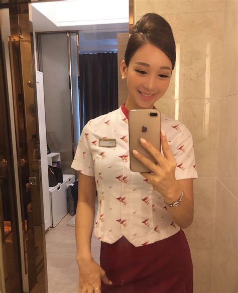 Hong Kong Cathay Pacific Airways cabin crew キャセイパシフィック航空 客室乗務員 香港 https instagram com sy