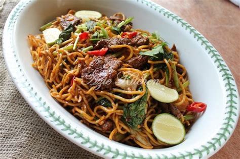 Resepi mee goreng daging resepi bonda masakan malaysia resep masakan asia resep makanan from www.pinterest.com. Mee Goreng Daging Yang Sedap