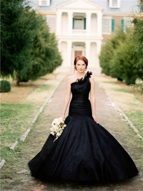 25 Gorgeous Black Wedding Dresses Deer Pearl Flowers