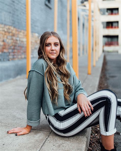 Sitting Pose For Senior Portraits Sitting Poses Louis Vuitton Bag