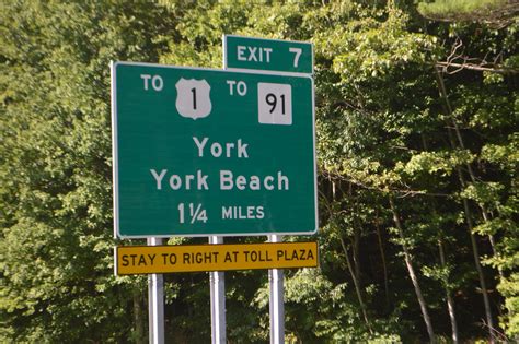 Exit 7 York York Beach Highway Exit Sign In Maine Usa