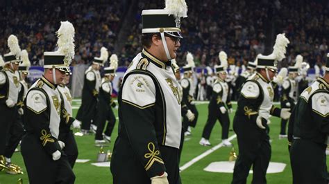 Photos Baylors Cheerleaders Dance Team And Marching Band At 2018 Texas