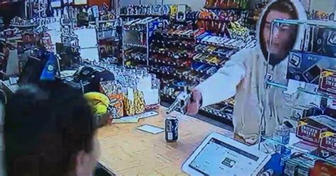 Caught On Camera Georgia Store Clerk Fights Back During Armed Robbery