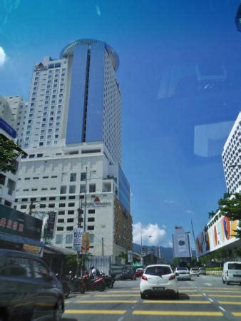 Specialize in malaysia tourism, luggage and vacation. The facade of St Giles Wembley along main road. - Picture ...
