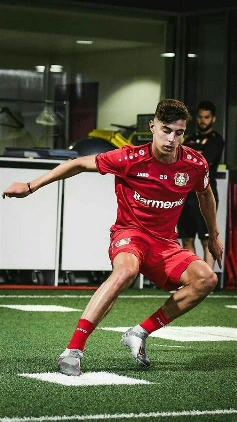 Kai havertz wallpapers is an application that provides the highest photos for kai havertz fans. Kai Havertz in 2020 | Kai, Football players, Soccer stars