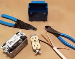 How to plan and install electrical wiring for garage outlets and lighting circuits: Wiring A Garage | Tips For Planning Your Workshop Or Garage Wiring