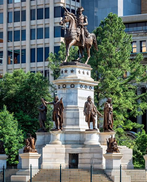 Monument At Capitol Square Richmond Virginia Usa Flickr