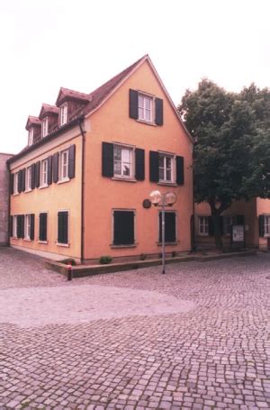 Hier finden sie häuser vieler immobilienportale und durch die einfache & schnelle häusersuche mit. Schweinfurt - Gunnar-Wester-Haus