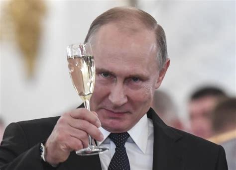 Putins New Years Message To Trump Lets Work Together