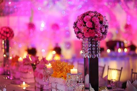 Pink And Crystals Wedding Table Set Up Future Wedding Plans Wedding