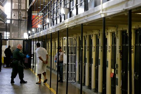 Progressive Prosecutors Sign Pledge To Visit Prisons And Jails The