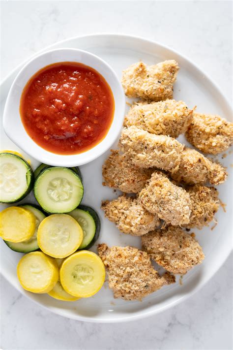Made with all white meat chicken and simply seasoned with a crisp, golden breading, these nuggets are delicious no matter. Air Fryer Caesar Chicken Nugget Recipe.... | The Blue ...