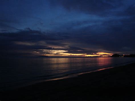 Late Night Strolls On The Beach Scary A Little Mesmerizing A