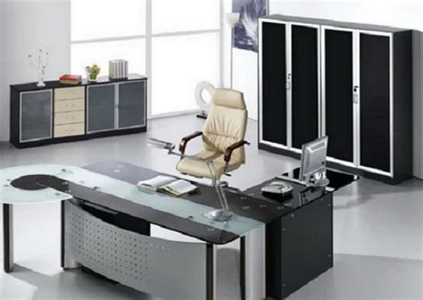 9 Black Office Desk Designs And How To Choose The Best One