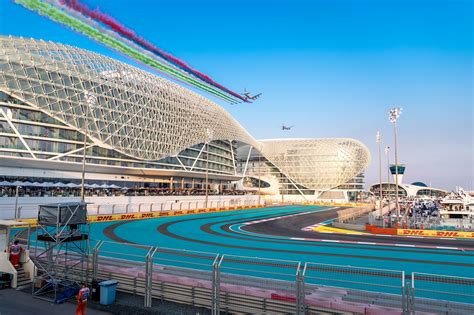 Experience The Thrill Of The Grand Prix Weekend At W Abu Dhabi Yas Island Dining And Nightlife