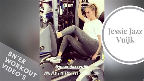 Jessie Jazz Vuijk Traint Zich In Het Zweet Tijdens Deze Sexy Workout Great Ass Exercises