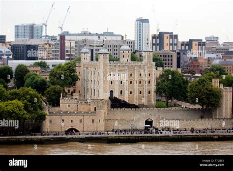 Tower Of London Bird Eye View Seen From City Hall Stock Photo Alamy