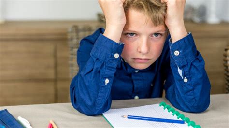 Childhood Stress 8 Signs To Watch Out For Huffpost Canada Parents