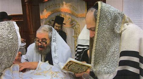 Rabbi Performs Controversial Metzitzah Bpeh Circumcision Rite — Law Or