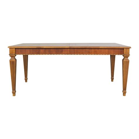 Ethan Allen Townhouse Collection Goodwin Dining Table 56 Off Kaiyo