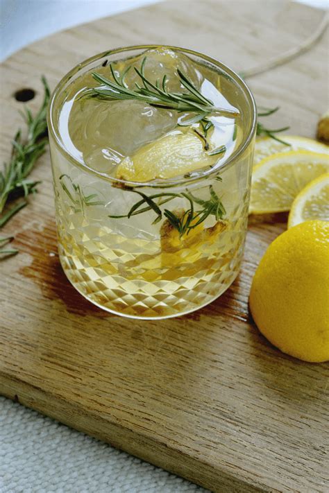 9 Cocktail Recipes With Gin For Summer Simple Alcoholic Beverages