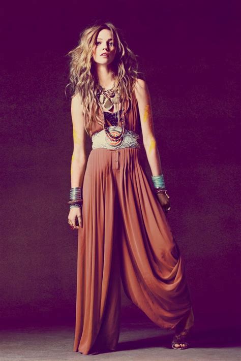 A bohemian outfit that traces its lore hall the 70's can still be seen being worn keep pace with up upon today by different kinds speaking of women, including. 25 Ways to Dress Like a Hippie » EcstasyCoffee