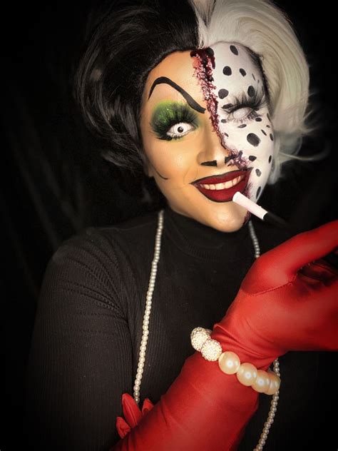 Cruella De Vil Makeup In 2023 Cruella Deville Makeup Halloween Makeup Halloween Looks