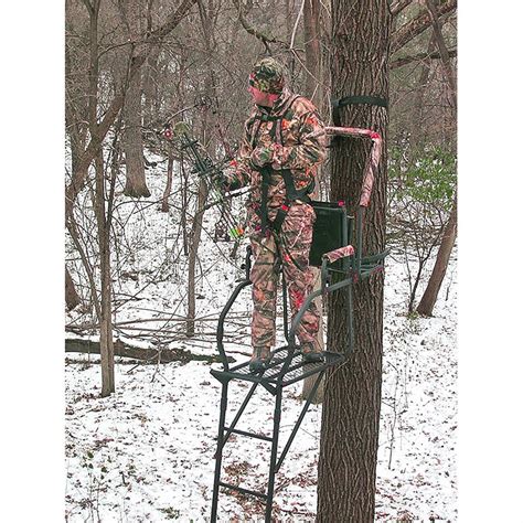 X Stand Onyx 17 Ladder Tree Stand 637247 Ladder Tree Stands At