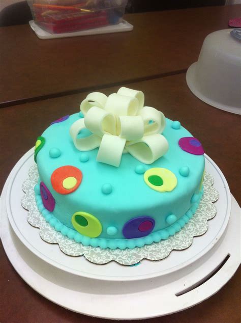 Fondant Cake Very Colorful And Easy To Make Cake Desserts New Cake