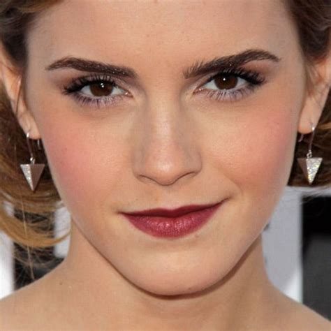 Emma Watson S Makeup Photos And Products Steal Her Style Page 2 Emma Watson Beautiful Emma