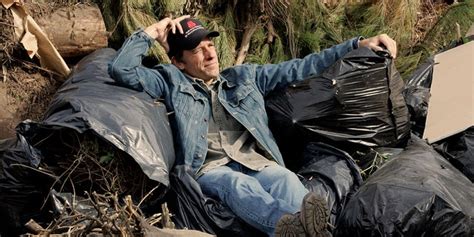 ‘dirty Jobs Star Mike Rowe Talks New Season Why Every Gig Is Actively