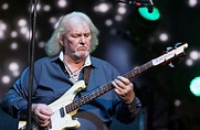 Chris Squire dead: Yes founding member and bass guitarist dies aged 67 ...