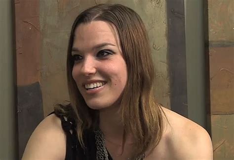 Lzzy Hale Halestorm Photo 37314720 Fanpop