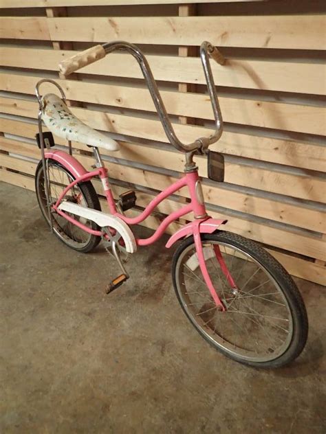 Sold At Auction Vintage Schwinn Fair Lady Stingray Banana Seat Bicycle Ph