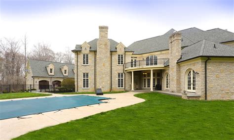 13000 Square Foot Stone Mansion In Orchard Park Ny Homes Of The Rich