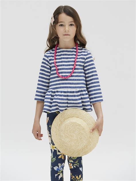 Pin By Nanos Moda Infantil On Nanos Girl Ss20 Lookbook Girl Fashion