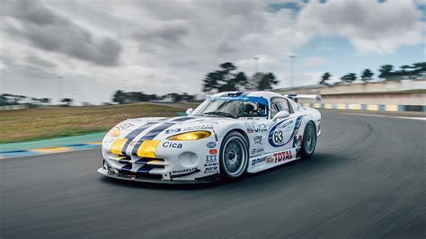 A Chrysler Viper Gts R That Raced At Le Mans In 1997 Is Up For Grabs