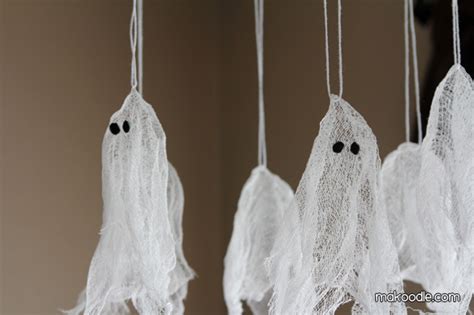 Here are a few ghoulish decorations, hauntingly sweet treats, and ghostly costumes that are simple enough for you to create. Hanging Ghosts - Halloween Decor - Makoodle