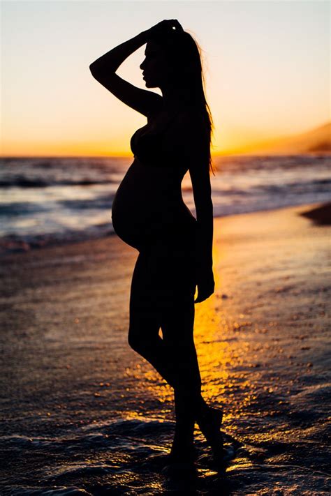 Maternity Silhouette With Bright Sunset In Malibu Ca Maternity Photos Maternity